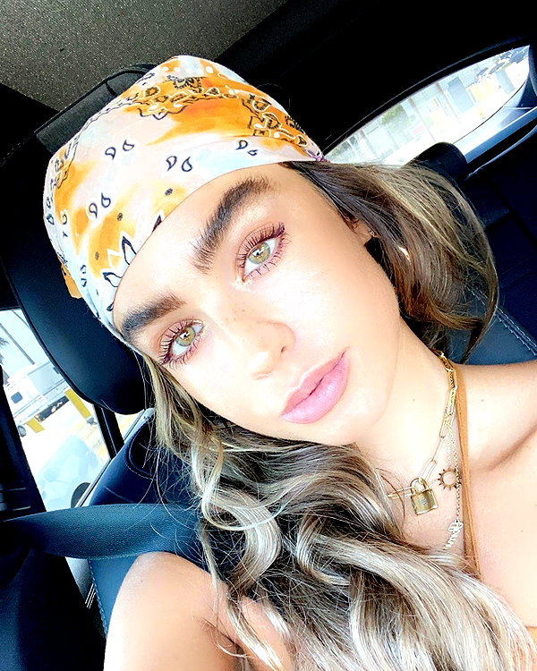 sommerray instagram image archive image