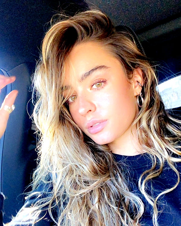 sommerray instagram image archive image