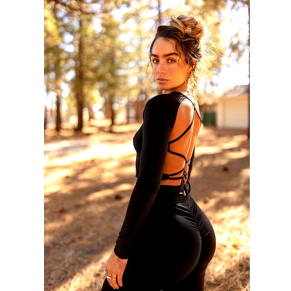 sommerray instagram image archive image