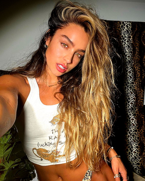 sommerray instagram image archive image