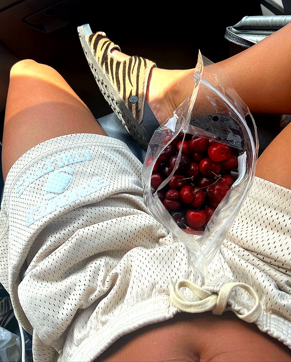 sommerray instagram image archive image