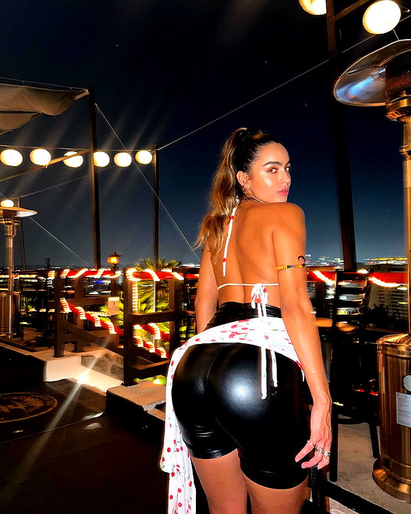 sommerray instagram image archive image