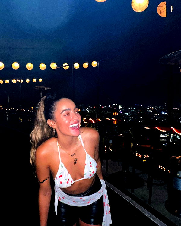 sommerray instagram image archive image