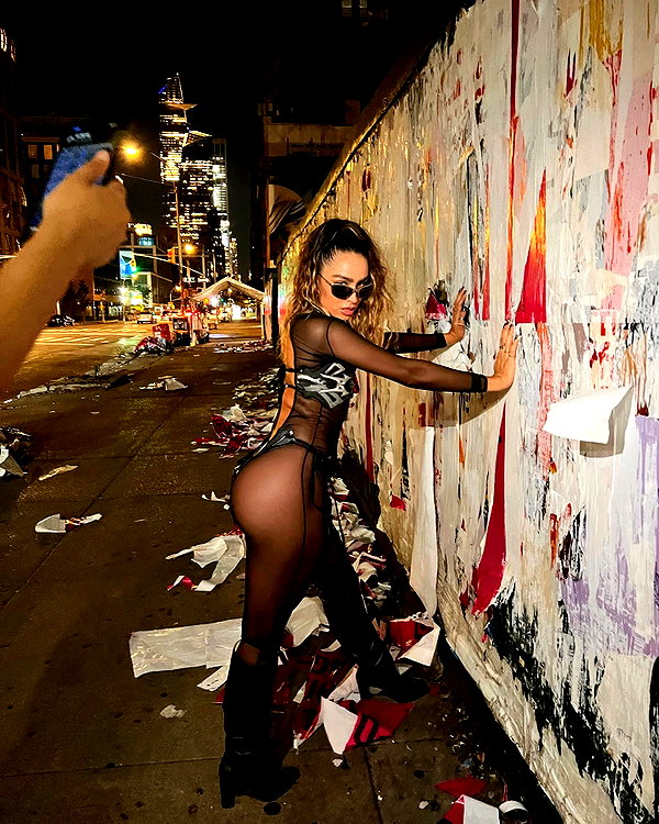 sommerray instagram image archive image