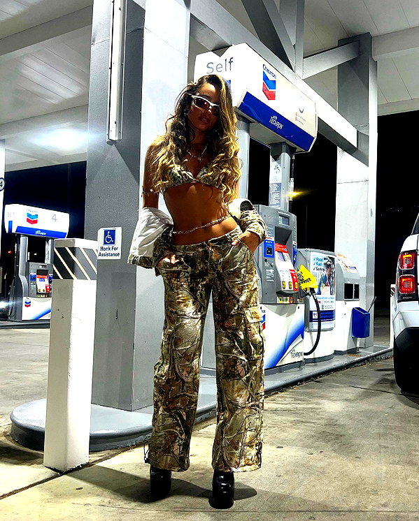 sommerray instagram image archive image