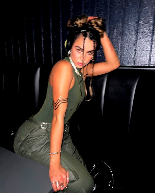 sommerray instagram image archive image