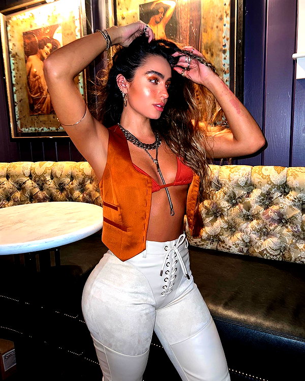 sommerray instagram image archive image