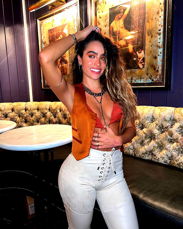 sommerray instagram image archive image