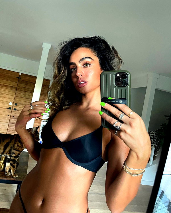 sommerray instagram image archive image