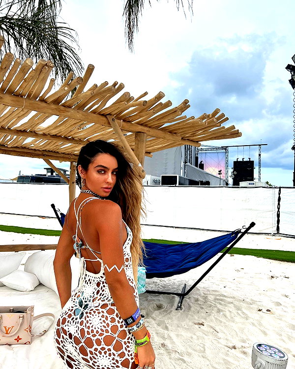 sommerray instagram image archive image