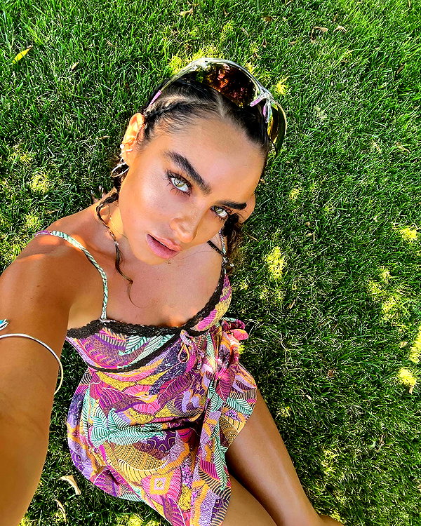 sommerray instagram image archive image