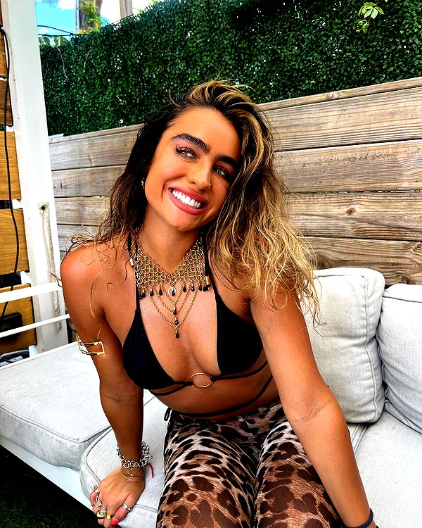 sommerray instagram image archive image