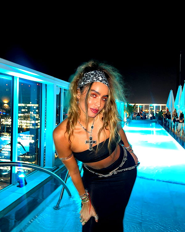 sommerray instagram image archive image