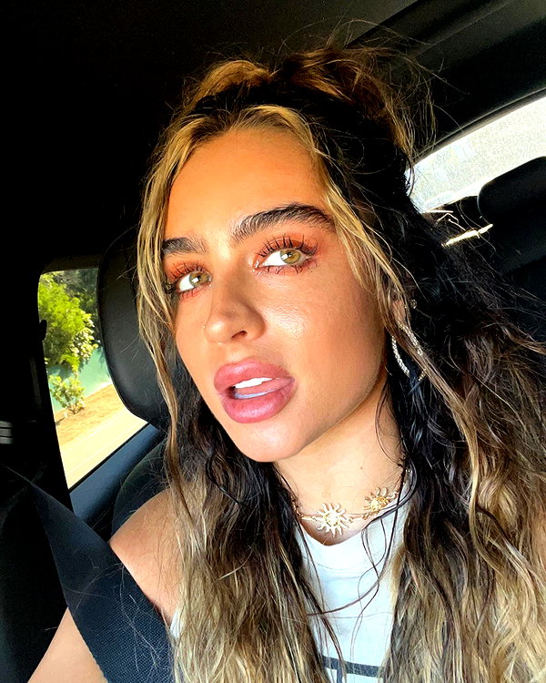 sommerray instagram image archive image