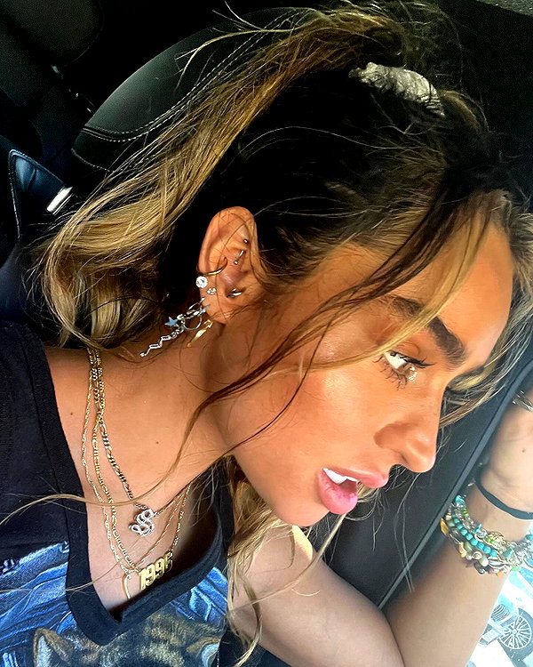 sommerray instagram image archive image