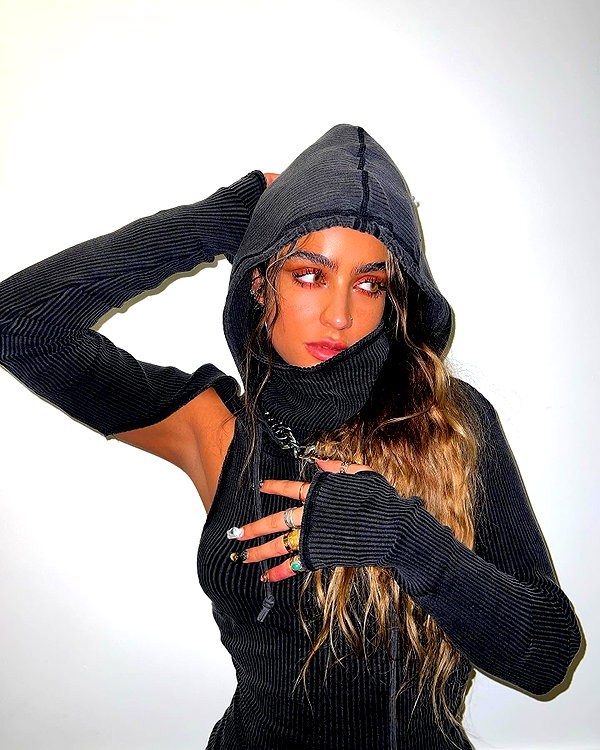sommerray instagram image archive image