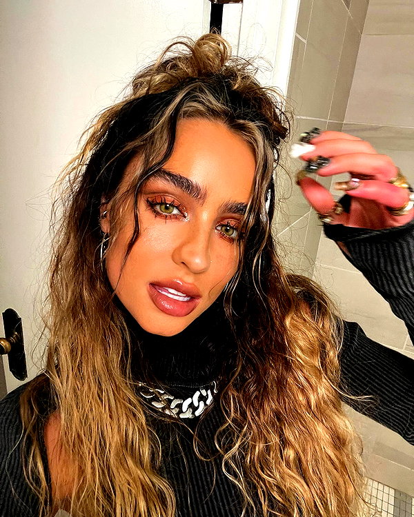 sommerray instagram image archive image
