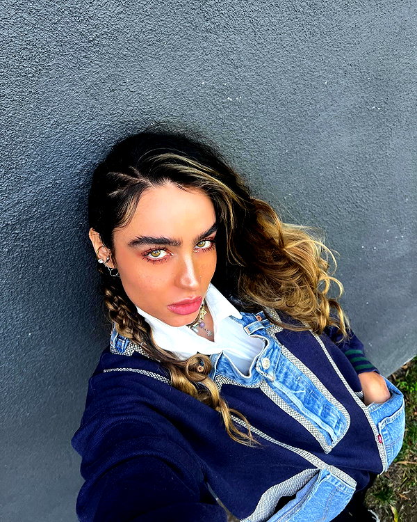 sommerray instagram image archive image