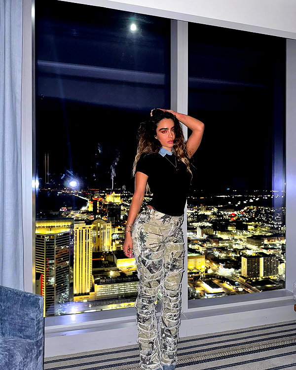 sommerray instagram image archive image