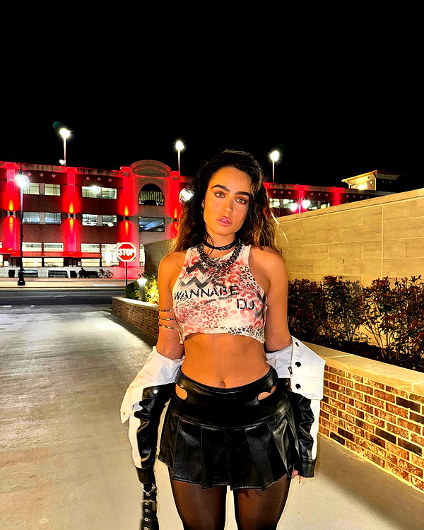 sommerray instagram image archive image