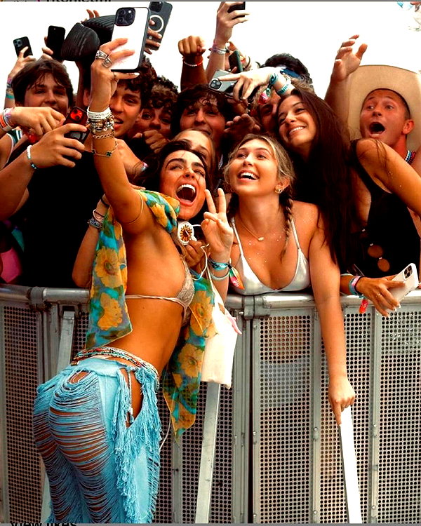 sommerray instagram image archive image
