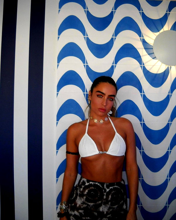 sommerray instagram image archive image