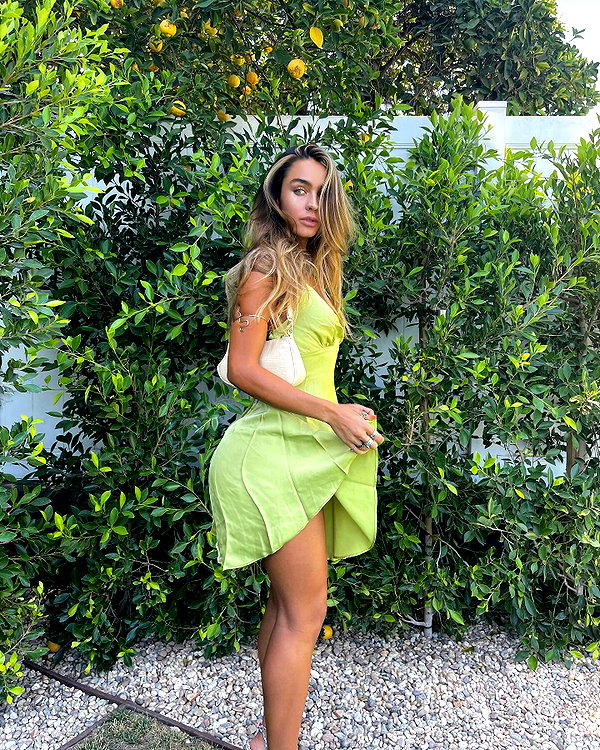 sommerray instagram image archive image