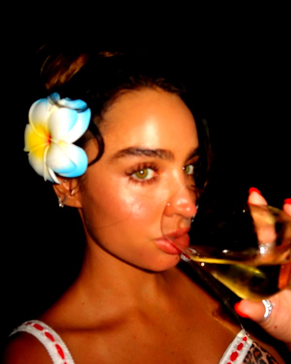 sommerray instagram image archive image