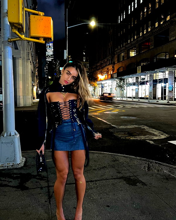 sommerray instagram image archive image