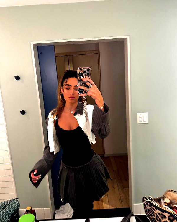 sommerray instagram image archive image