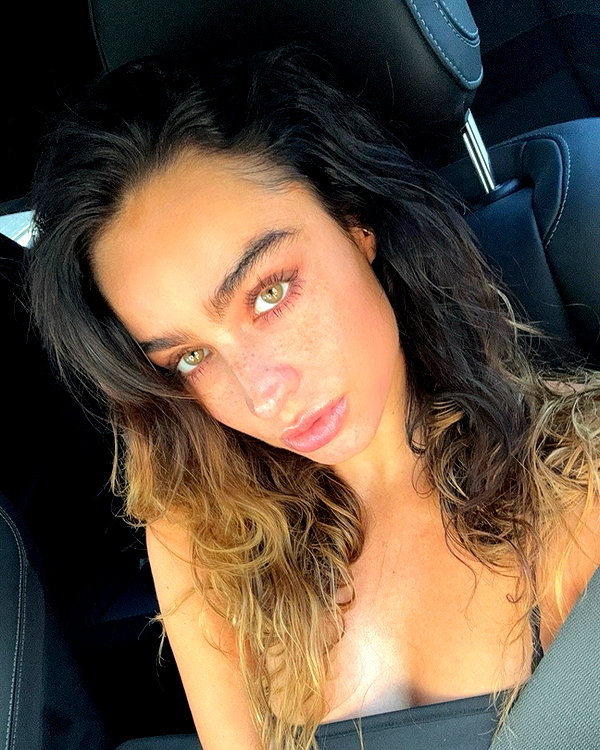 sommerray instagram image archive image