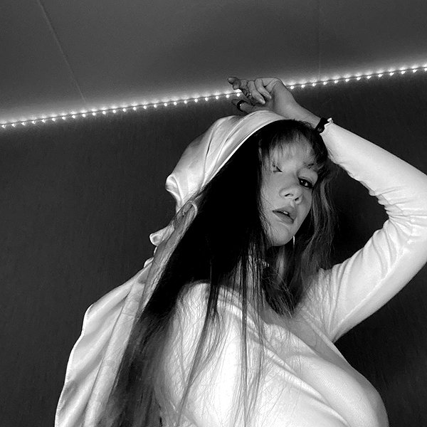 sonya_fisher_ instagram image archive image