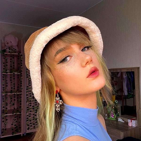 sonya_fisher_ instagram image archive image
