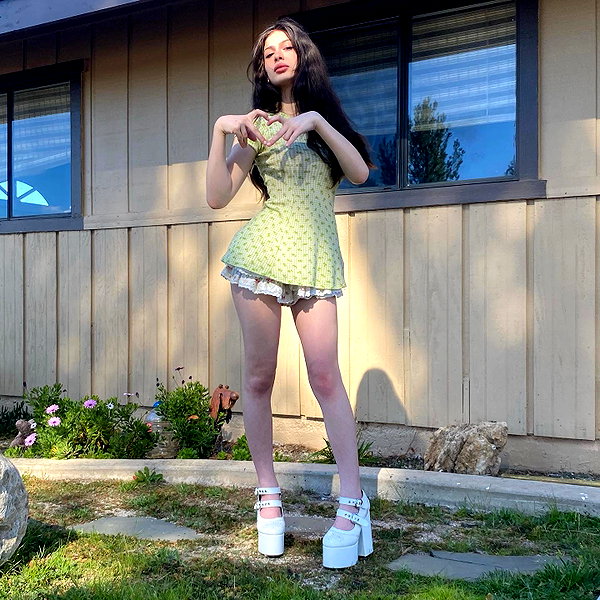 sophiagiannamore instagram image archive image