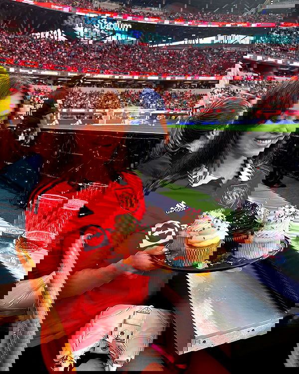 sophiemudd sophiemudd archive image