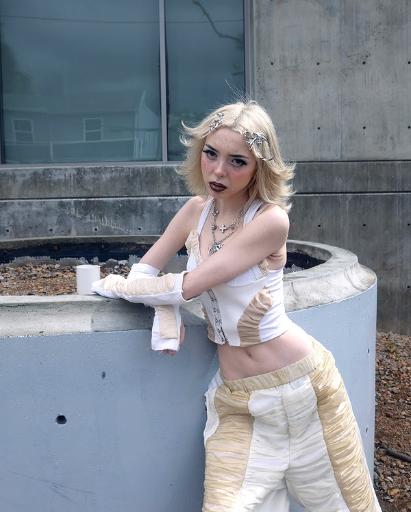 sophiep0wers instagram image archive image