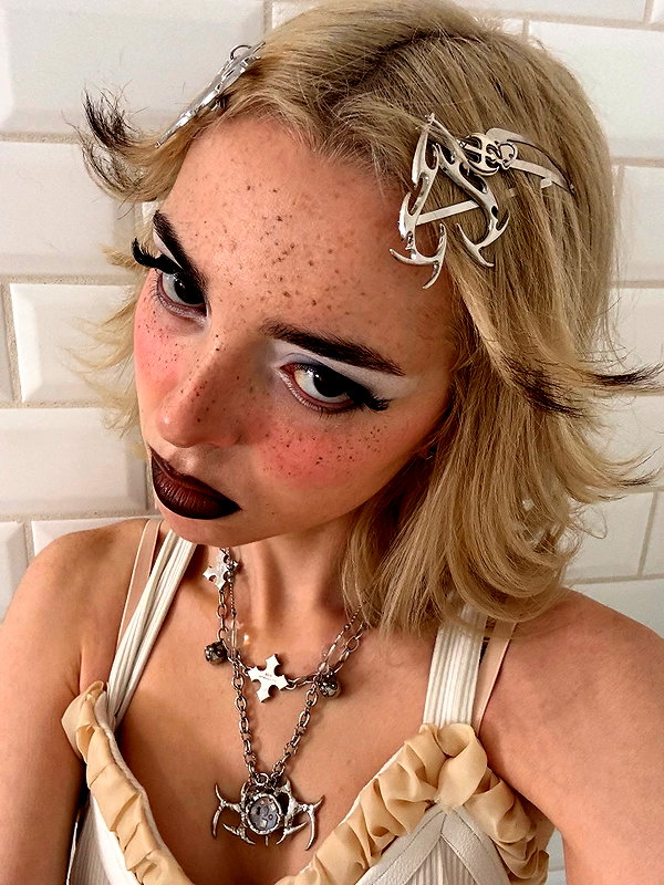 sophiep0wers instagram image archive image
