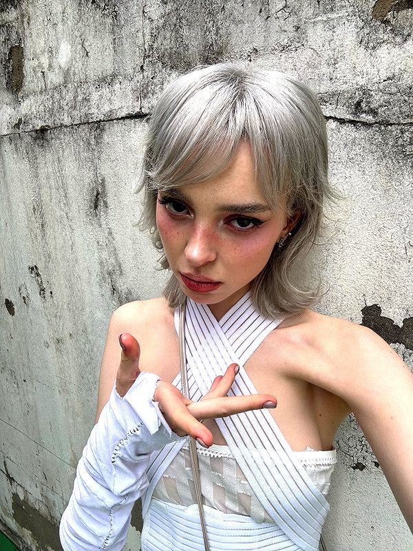 sophiep0wers instagram image archive image