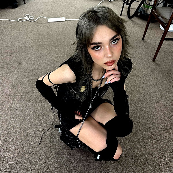 sophiep0wers instagram image archive image