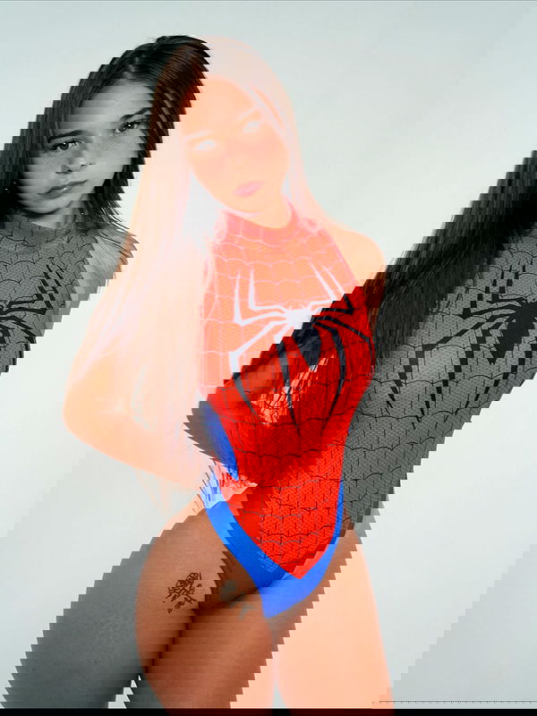 sophieraiin image ~ Altpins