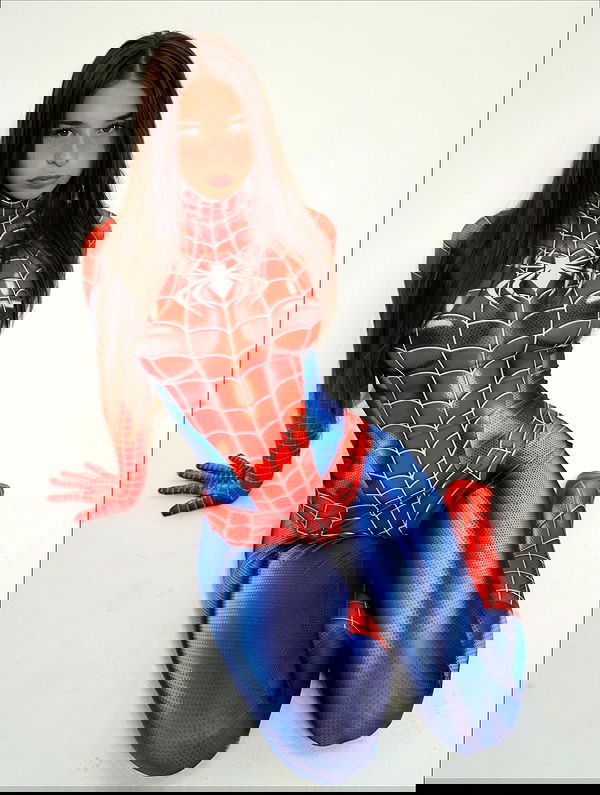 sophieraiin image ~ Altpins