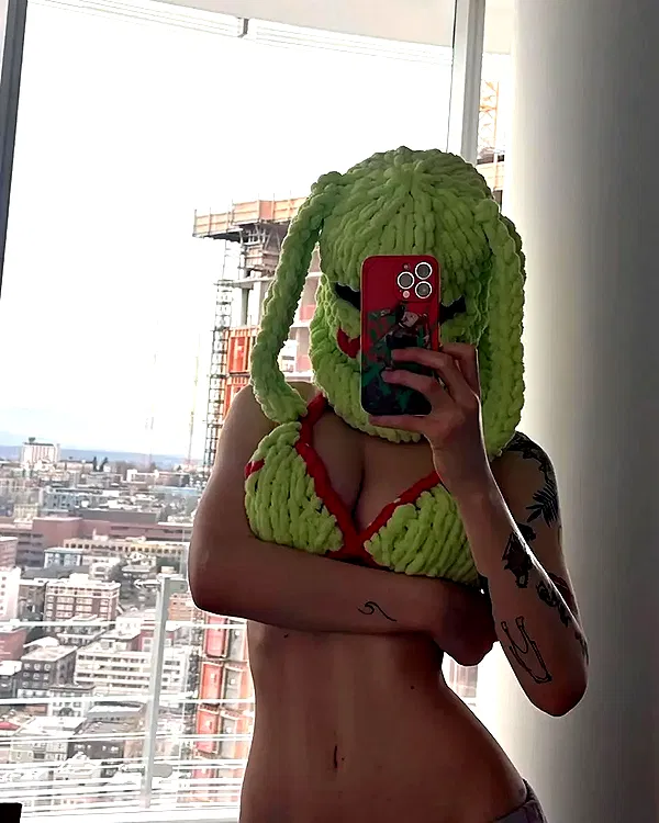 stressoutnana image ~ Altpins