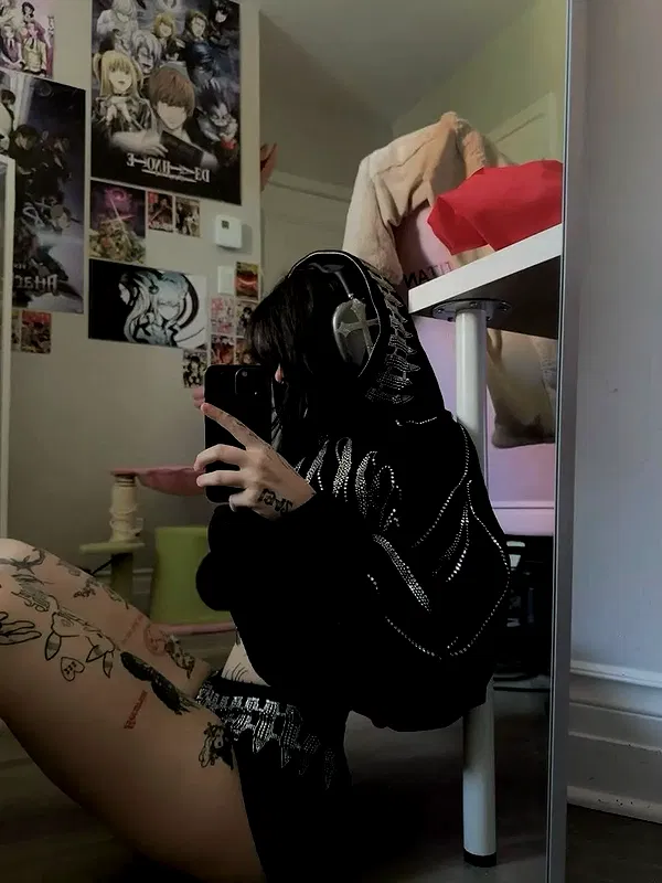 stressoutnana image ~ Altpins