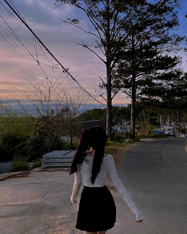suadaunanh_ne instagram image archive image