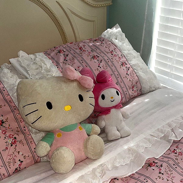 suadaunanh_ne instagram image archive image