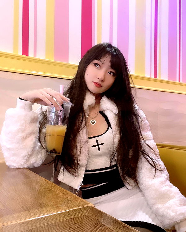 sugarcoatedkiss instagram image archive image