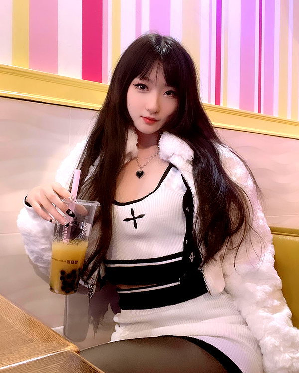 sugarcoatedkiss instagram image archive image