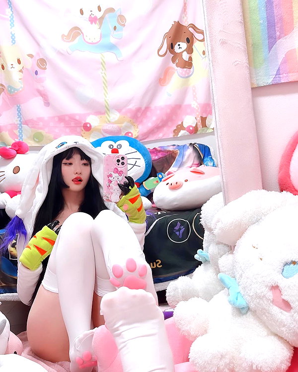sugarcoatedkiss instagram image archive image