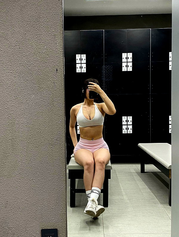 sulisssx instagram image archive image