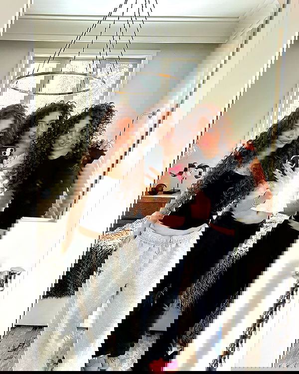 sundaykalogeras sundaykalogeras archive image